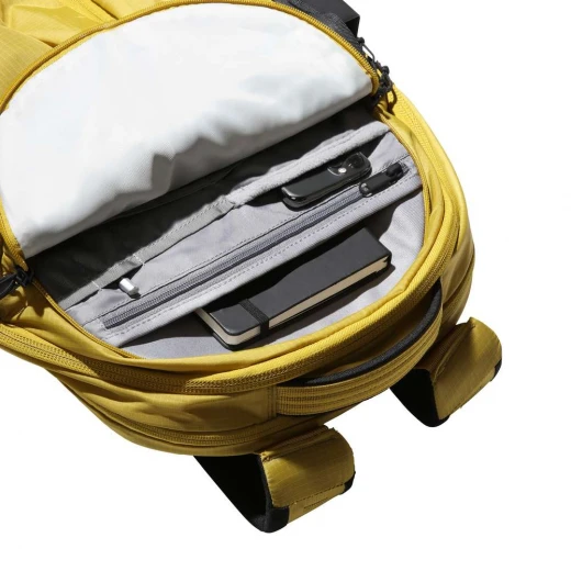 The North Face SURGE MINERAL GOLD/BLACK – Image 4